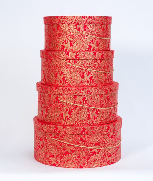 Handmade hat box red splendour are elegant, handmade and eco friendly.
