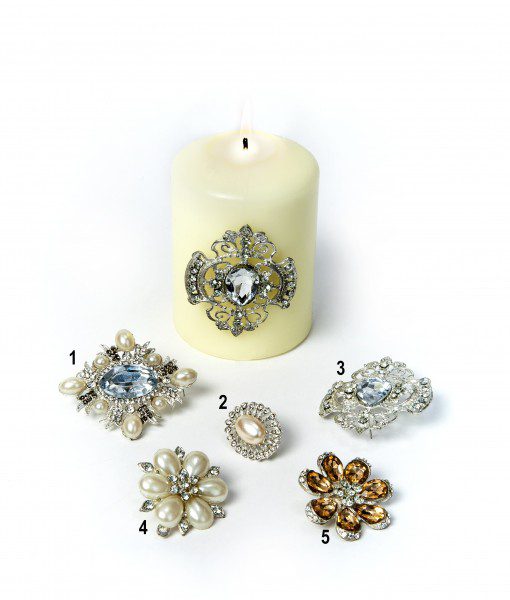 These dazzling candle pins with Diamante add a wow factor to the candles.