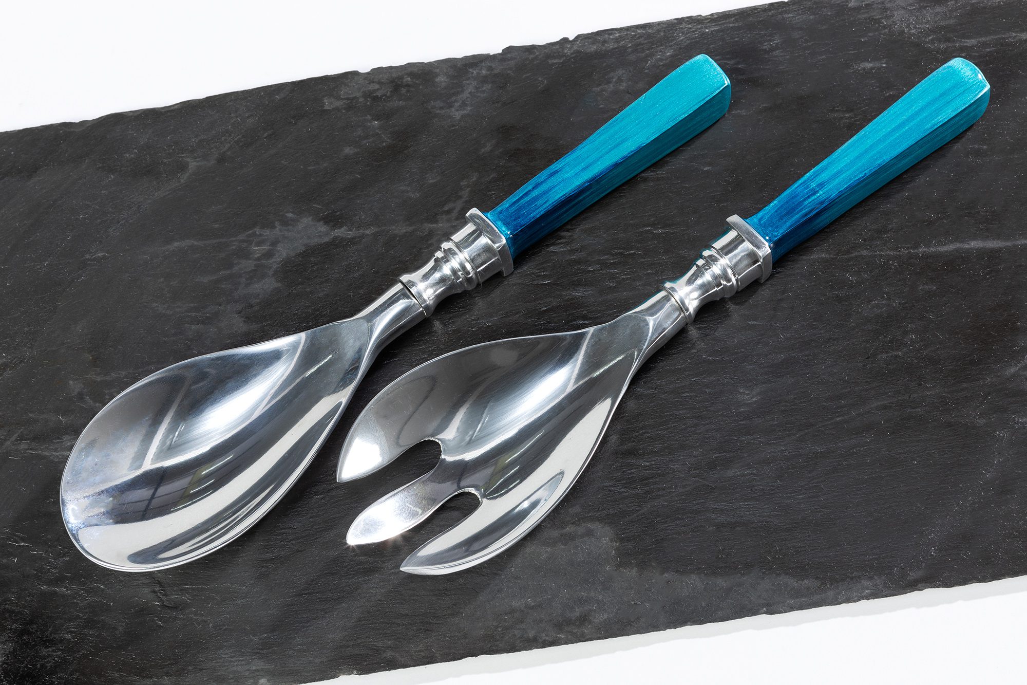 Salad servers with blue enamel handles are elegant and eco friendly too.