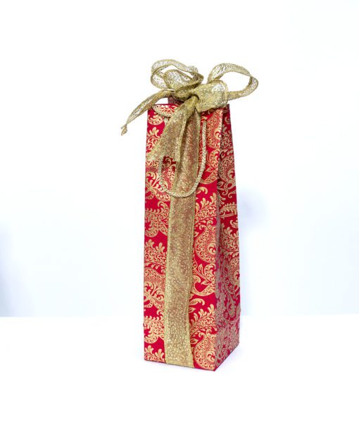 Gift bag red splendour are handmade eco friendly and sustainable.