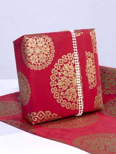 Wrapping paper red medallion is rich, elegant and eco friendly too.