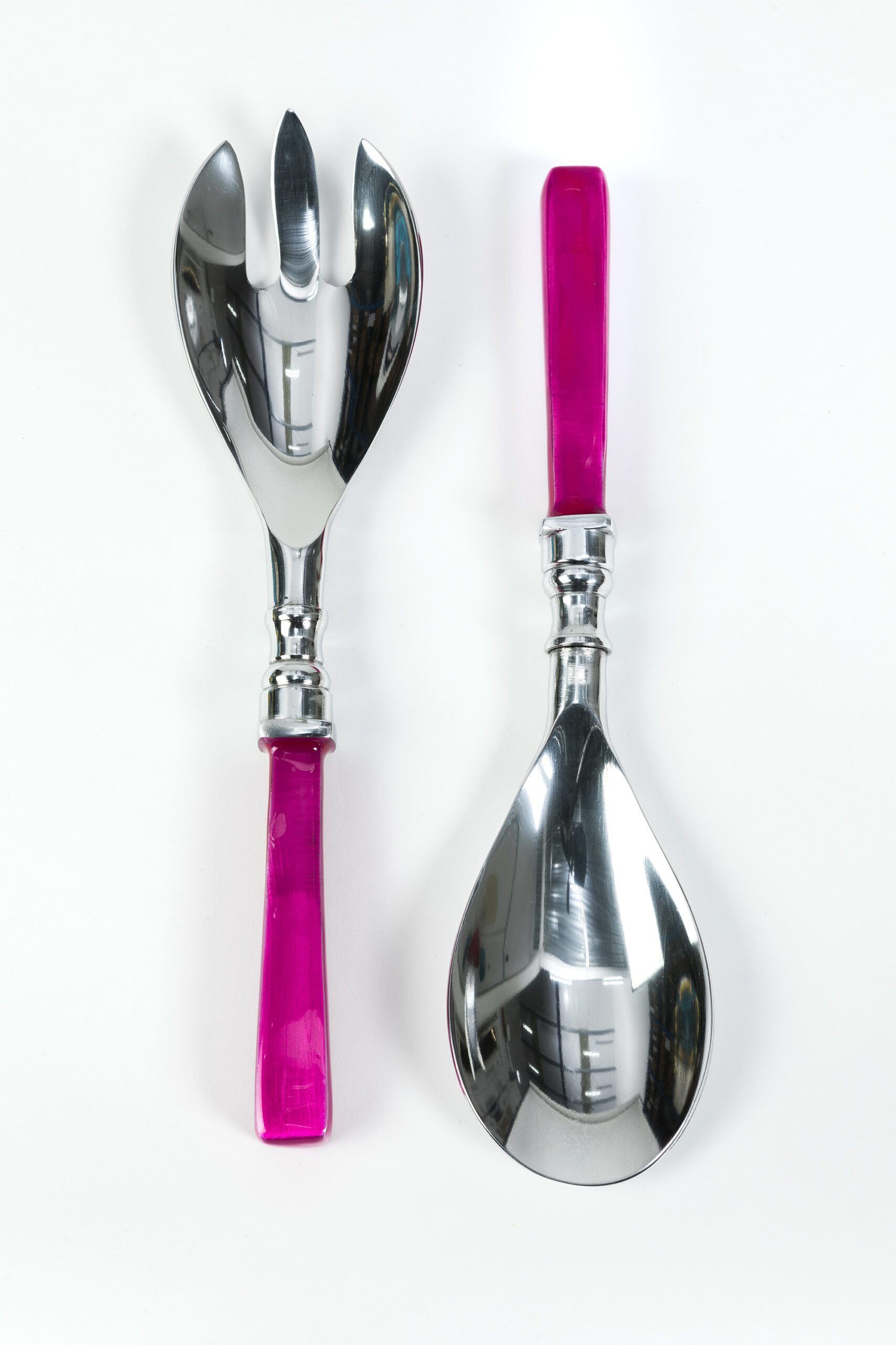Our recycled aluminium salad servers pink are elegant & eco friendly too.