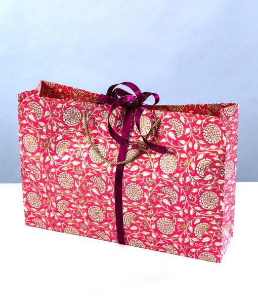 pink jaipur floral shopper bag is elegant and makes the present look perfect