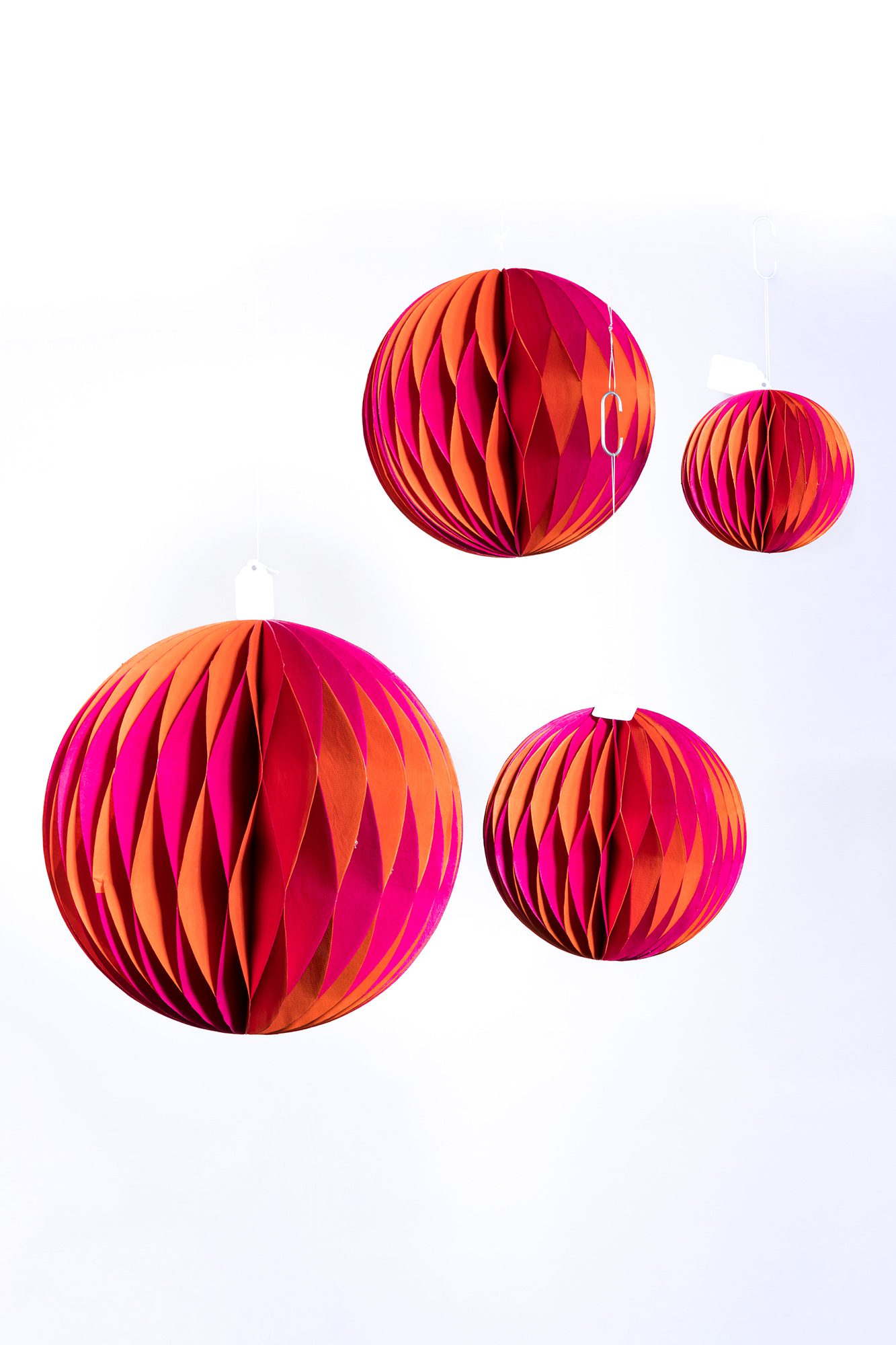 Decorations Blue/Lime is colourful and ecofriendly